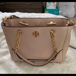 Tory Burch Carter Small Tote 💕SOLD💕